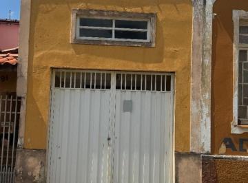 Foto 01 · Casa - Centro