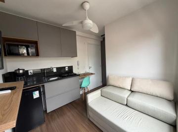 Apartamento de 1 quarto, Curitiba · Studio muito bem localizado.