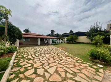 Casa · 800m² · 3 Quartos · 5 Vagas · Condomínio Fênix Ponte Alta Norte, Casa com 3 Suítes.
