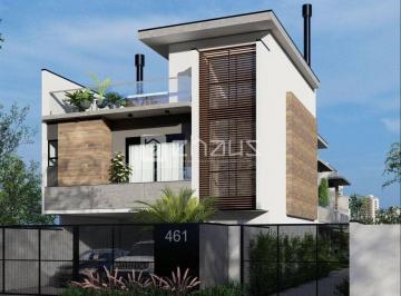 Casa · 178m² · 3 Quartos · 3 Vagas · SOBRADO TRIPLEX 3 QUARTOS - ÁGUA VERDE - CURTIBA