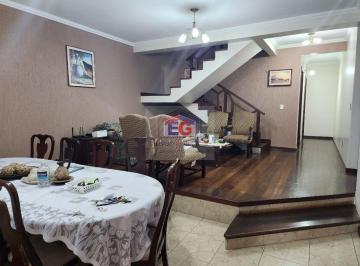 Casa · 400m² · 7 Quartos · 4 Vagas · QE 15 - LINDO SOBRADO COM 07 QUARTOS