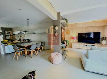 Apartamento · 110m² · 2 Quartos · 2 Vagas · Apartamento 110m² 2 dormitórios 1 suíte 2 vagas totalmente reformado!