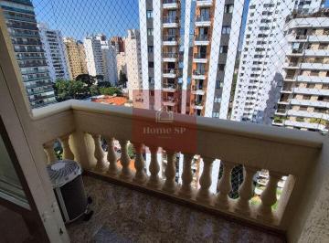 Apartamento · 62m² · 2 Quartos · 1 Vaga · Reformado em Moema, perto de escolas