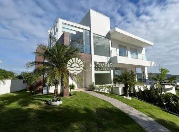 Casa · 400m² · 4 Quartos · 4 Vagas · Seu Refúgio de Luxo em Bombinhas – Casa no Condomínio Panorâmico