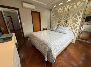 Casa · 279m² · 4 Quartos · 4 Vagas · Casa de 4 quartos em Condomínio à venda na Urbanova