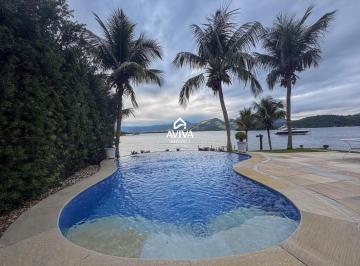 Casa · 580m² · 6 Quartos · 6 Vagas · Casa Pé na Areia com Deck Privativo e Estrutura Náutica em Angra dos Reis