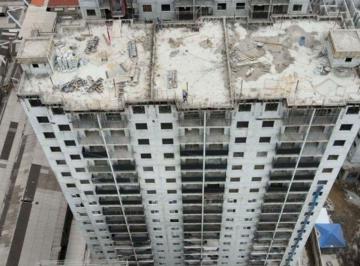 Apartamento · 27m² · 2 Quartos · Apartamento 1 e 2 dormitórios com varanda no Belém entrada 200 reais