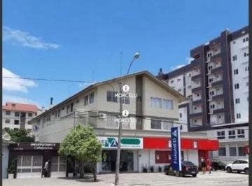 Comercial · 45m² · 1 Quarto · Sala comercial ampla, com repartição para recepção, na parte central de Camobi