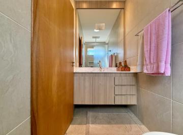 IMG_20260606_185209_000.jpeg · Agradável casa para venda em Jardim dos Estados com 4 quartos, sendo 4 suítes, 393m² - remaxfront#T4