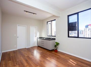 Apartamento de 1 quarto, Curitiba · Apartamento reformado no coração de Curitiba | 31m²