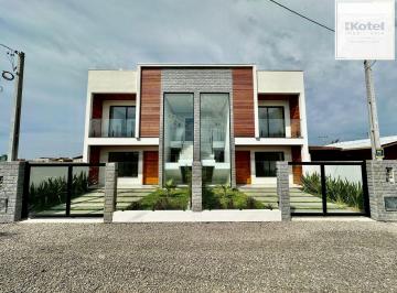 Casa · 89m² · 2 Quartos · 1 Vaga · Casa com duas suítes na Praia Azul em Passo de Torres à 150 metros do mar.