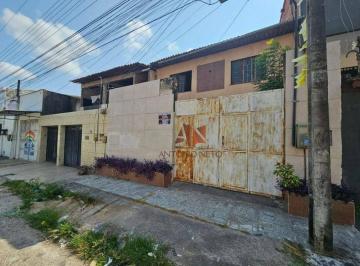 c8b0bafb88d9e362a71f65d26d680cbf94cf9ad8 · Casa duplex com 3 Quartos à venda, 100 m² por R$ 250.000 - Maraponga - Fortaleza/CE
