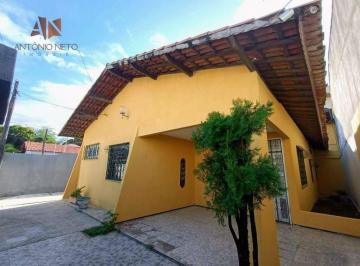 c8bac0f2ec58883fbcc7b024003f33d479d2f5bc · Casa com 4 Quartos à venda, 180 m² por R$ 585.000 - Itaperi - Fortaleza/CE