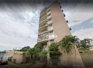 f678189d3abc0c71c681d2b9306f36ed0a90e1ee · Apartamento com 3 dormitórios à venda, 204 m² por R$ 750.000,00 - Mercês - Uberaba/MG