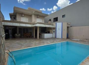 c25843001444ed4c78f0e1f065dc0fdb096796ed · Casa com 3 dormitórios à venda, 404 m² por R$ 2.500.000,00 - Jardim Baronesa - Uberaba/MG