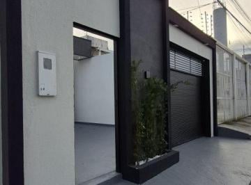 Casa de 2 quartos, Manaus · CASA Á VENDA COM 2 DORMITÓRIOS NO P.10 PRÓXIMO AV. DS TORRES .