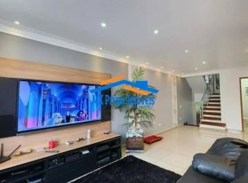 Casa · 244m² · 3 Quartos · 3 Vagas · Casa de Alto Padrão em Condomínio Fechado – Cotia | Km 31 Raposo. LOCAÇÂO