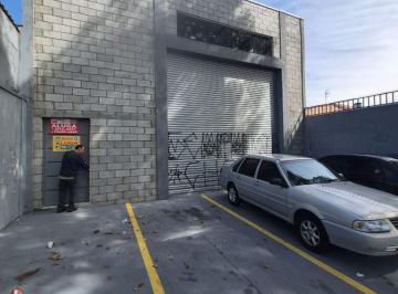 Comercial , São Paulo · Galpão Comercial com 200 m² em Aluguel na Vila Butantã