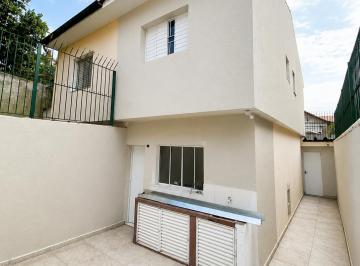Casa de 2 quartos, São Paulo · Sobrado no miolinho do Bonfiglioli com quintal, edícula e 2 vagas