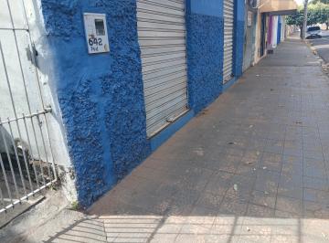 Casa de 6 quartos, Uberaba · 3 casas com 1 ponto comercial no Parque das Américas em Uberaba MG