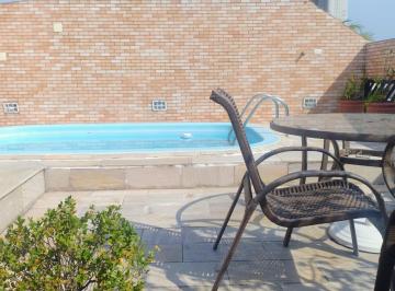 Casa · 315m² · 3 Quartos · 2 Vagas · Linda cobertura duplex muito bem localizada no Marapé !