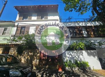 Casa · 300m² · Casa à venda no Jardim Botânico, Rio de Janeiro-RJ: 5 quartos, 2 suítes, 4 banheiros, 300m² de área.