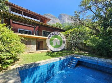 Casa · 500m² · 5 Vagas · Mansão bucólica na Gávea com 5 suítes!