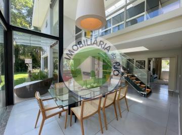 Casa · 400m² · 4 Vagas · Casa de alto padrão no Itanhangá, 4 suítes, piscina, área gourmet em terreno de 1000 metros quadrad…