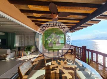 Casa · 250m² · 2 Vagas · Luxo e discrição em Angra dos Reis com 4 suítes!!