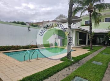 Casa · 373m² · 3 Vagas · 5 suítes na Barra da Tijuca no condomínio Rio Mar! Oportunidade!!