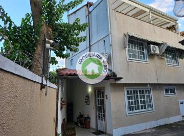 Casa · 140m² · 1 Vaga · Casa à venda em Jacarepaguá-RJ: 2 quartos, 2 suítes, 1 sala, 4 banheiros, 1 vaga de garagem, 140m²…