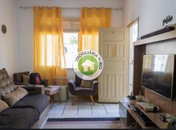 Casa · Casa de vila à venda no Anil, excelente localização - 3 quartos, 2 salas, 2 banheiros, 152m². Agend…