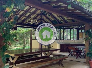 Casa · 4 Vagas · Belíssima casa em Itaipava no Vale da Boa Esperança.