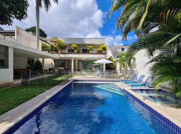Casa · 560m² · 4 Vagas · Maravilhosa casa em um dos melhores condomínios do Itanhangá! reformadíssima!