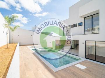 Casa · 350m² · 2 Vagas · Imperdível! Casa à venda em Juiz de Fora-MG, bairro São Pedro: 3 quartos, 2 suítes, 4 banheiros, 2…
