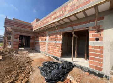 Casa · 250m² · 3 Quartos · 4 Vagas · Casa em Condomínio - Jardim Panorama - Residencial Fogaça - 3 Dormitórios - 114m²