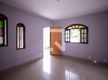 Casa · 177m² · 2 Quartos · 2 Vagas · Casa para Aluguel - Colubandê, 2 Quartos,  177 m² - São Gonçalo