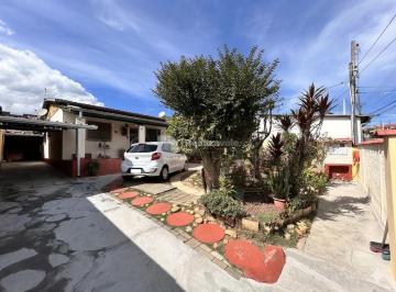 Casa · 149m² · 2 Quartos · 2 Vagas · Casa à Venda com Excelente Espaço e Edícula – Terreno 270m2, Taubaté