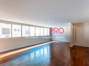 Apartamento · 173m² · 3 Quartos · 2 Vagas · Apto reformado de 173m² com3 dormitórios sendo 1 sute e 2 vagas no Itaim