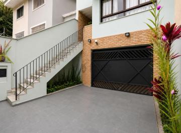 imóvel-na-vila-mariana-casa-próxima-do-Arquidiocesano · Casa ampla, ensolarada e em rua tranquila na Vila Mariana | 170 m² | 4 vagas