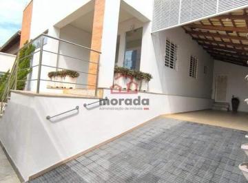 Casa · 157m² · 2 Quartos · 2 Vagas · Casa residencial à venda em Itaúna/MG | 2 suítes | 156,60 m² | 3 banheiros | Frente