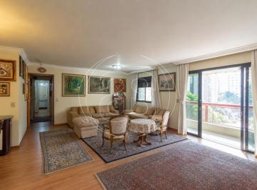 Apartamento · 125m² · 3 Quartos · 1 Vaga · Amplo Apartamento com 125m², 3 Dormitórios e Lazer Completo Próximo ao Metrô!