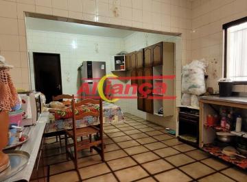 Casa · 290m² · 4 Quartos · 4 Vagas · Sobrado  com 04 dormitórios