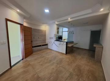 Casa · 125m² · 3 Quartos · 2 Vagas · Oportunidade - Casa - Jardim Satélite - 3 Dormitórios - 100m².