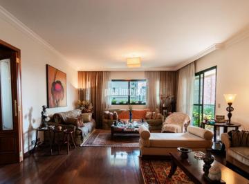 Apartamento · 222m² · 4 Quartos · 3 Vagas · EXCELENTE LOCALIZAÇÃO !!! UM POR ANDAR!!!