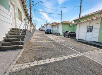 1 - Rua · CASA TERREA COM 3 QUARTOS SENDO 1 SUITE - SOLAR DOS PINHEIROS