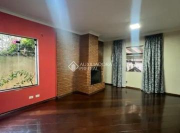 Casa · 243m² · 3 Quartos · 2 Vagas · Sobrado de Esquina à Venda no Bairro Barcelona em São Caetano do Sul/SP.