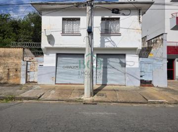 FACHADA · Excelente casa á venda no bairro Vila Nova em Poços de Caldas MG.