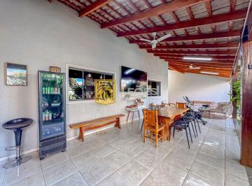 33f33394de97865b04964e3dd0f9d6291eecc545 · CASA RUA 3 VICENTE PIRES 3Q 2SUÍTES LAZER COMPLETO ENERGIA SOLAR R$977 MIL