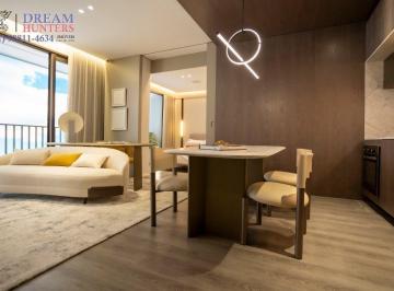 Apartamento · 93m² · 2 Quartos · 1 Vaga · Apartamento Duplex, de 93m² no bairro Batel, com 2 quartos (1 suíte), 3 banheiros e 1 vaga de garage
